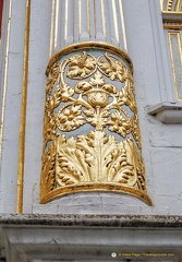 Gold gilding on the Brugse Vrije